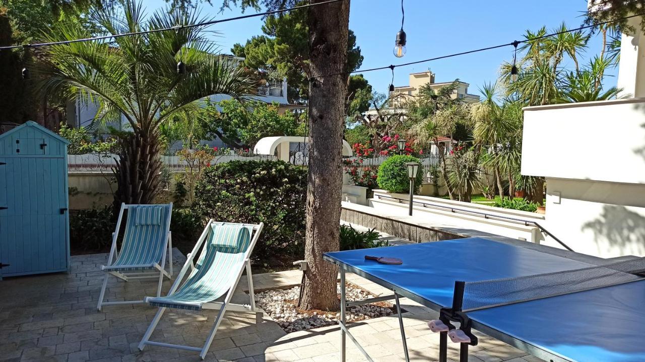 Villa Mary - Oroblu Trani Exteriör bild
