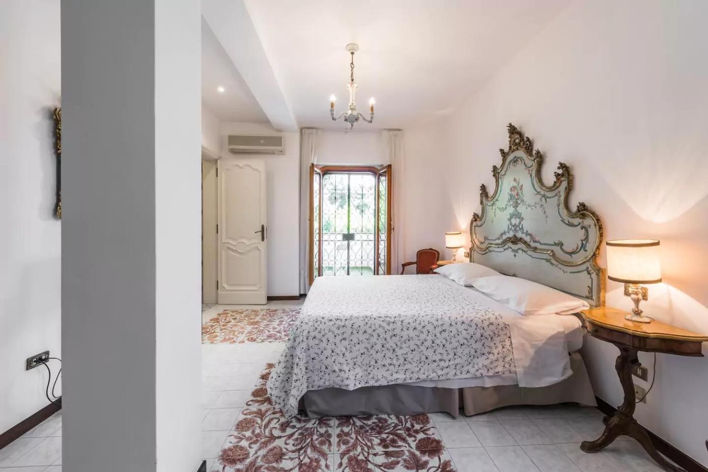 Villa Mary - Oroblu Trani Exteriör bild